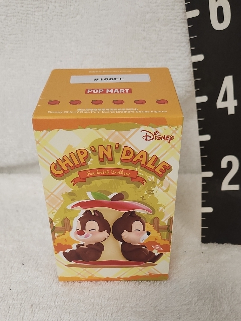 Disney Chip 'N' Dale Fun Loving Brothers Collectible Blind Box - Yellow & Orange